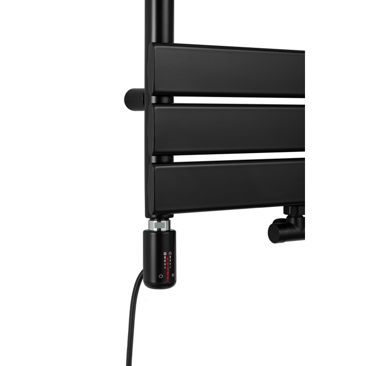 Grzejnik łazienkowy UCS 700x400-D50 czarny